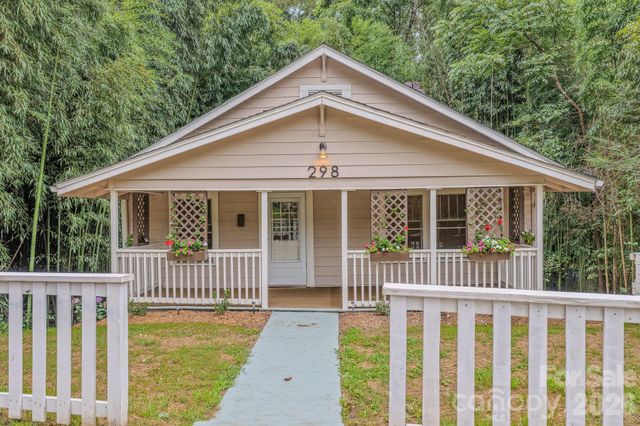 298 State Street, Asheville, NC 28806