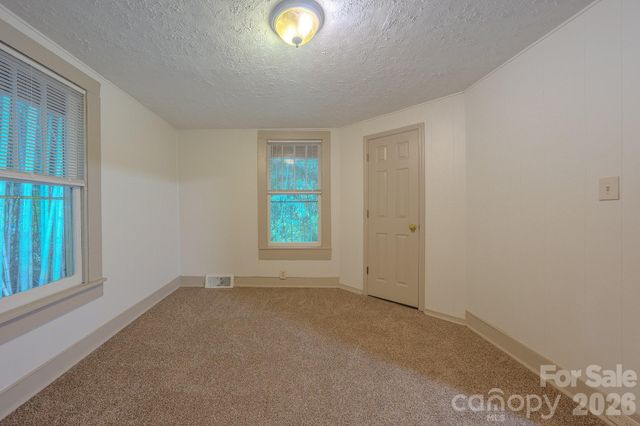 298 State Street, Asheville, NC 28806