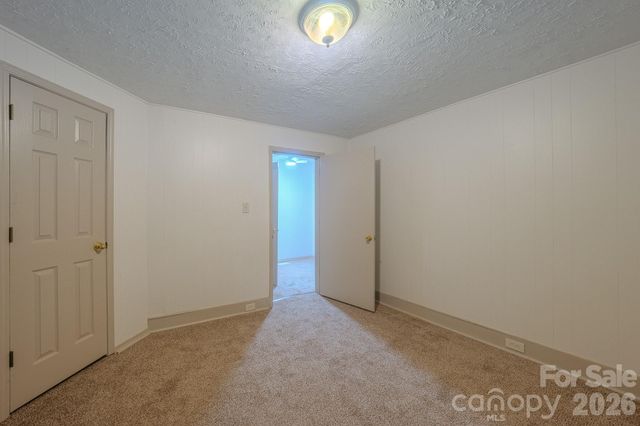 298 State Street, Asheville, NC 28806