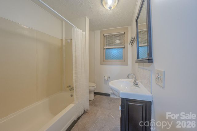 298 State Street, Asheville, NC 28806