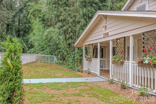 298 State Street, Asheville, NC 28806