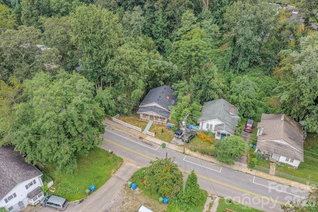298 State Street, Asheville, NC 28806