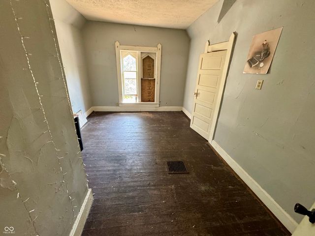 109 W Liberty Street, Greencastle, IN 46135