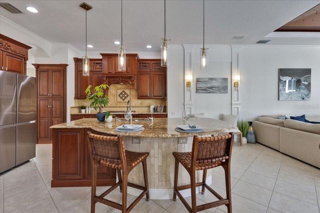 9814 EMERALD LINKS DRIVE, Tampa, FL 33626