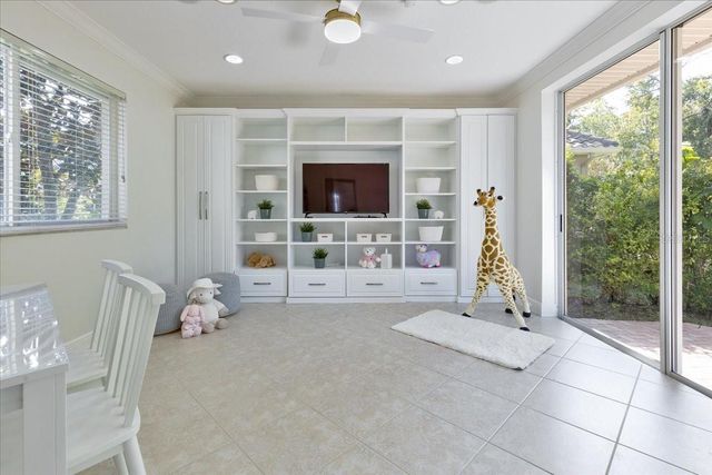 9814 EMERALD LINKS DRIVE, Tampa, FL 33626