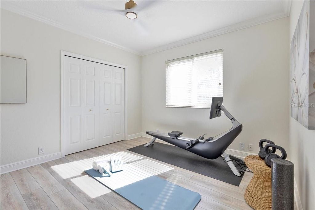 Image 47 of property listing at 9814 EMERALD LINKS DRIVE, Tampa, FL 33626