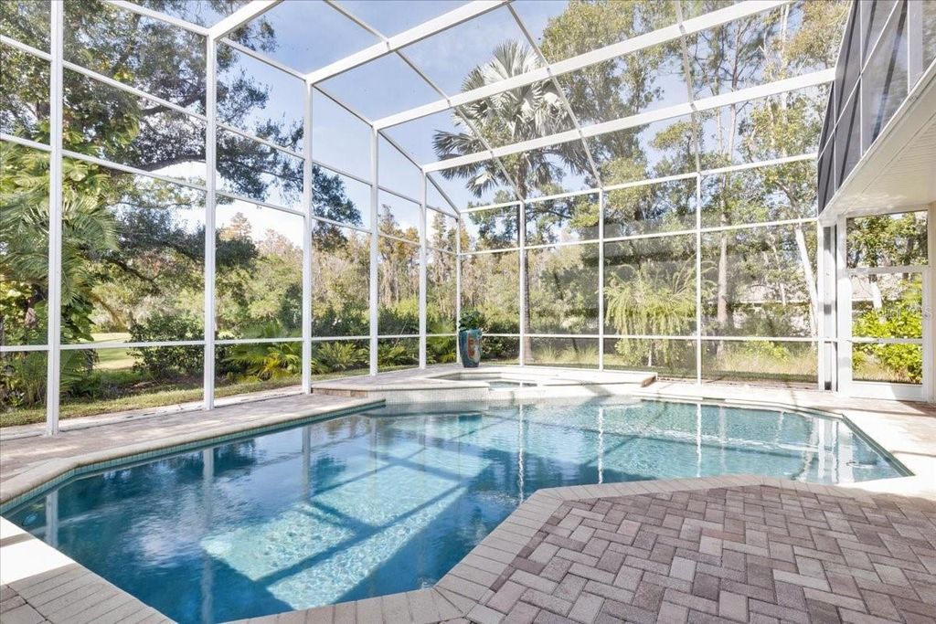 Image 69 of property listing at 9814 EMERALD LINKS DRIVE, Tampa, FL 33626