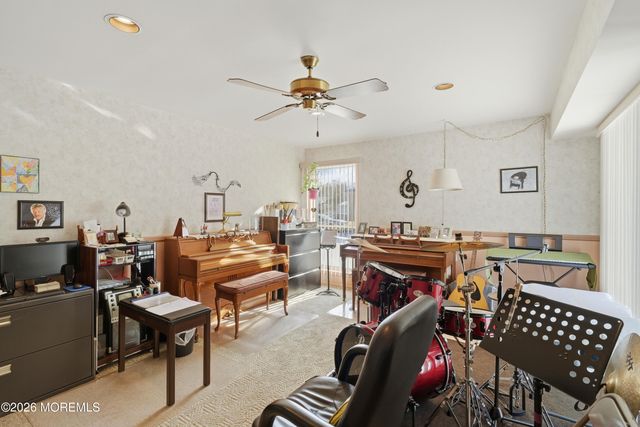 13 Heritage Drive, Howell, NJ 07731