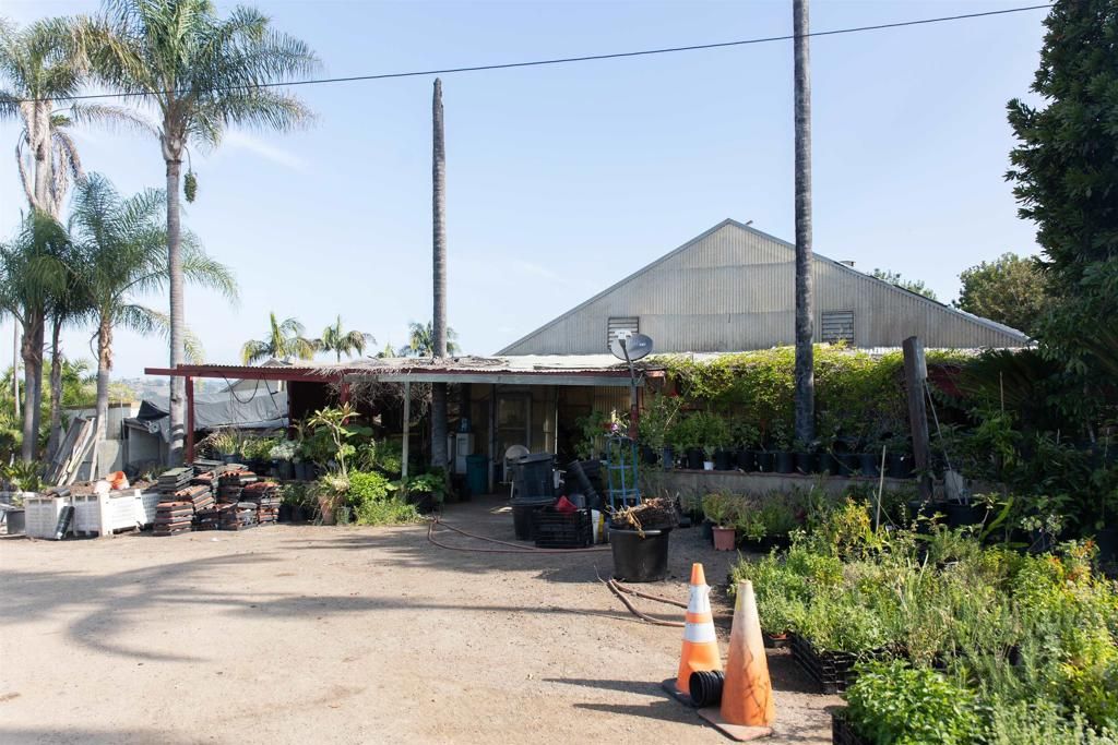 3129 Reche Road, Fallbrook, CA 92028 — exterior