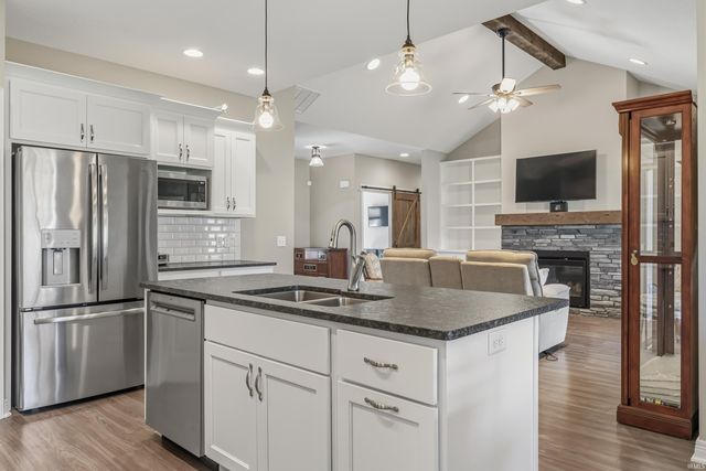 9807 Oak Trail Road, Fort Wayne, IN 46825
