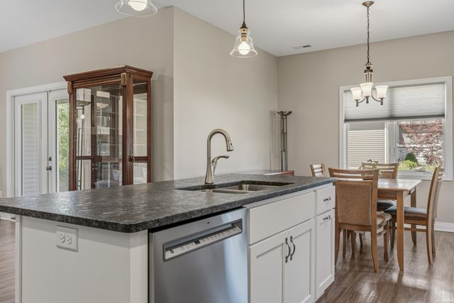 9807 Oak Trail Road, Fort Wayne, IN 46825