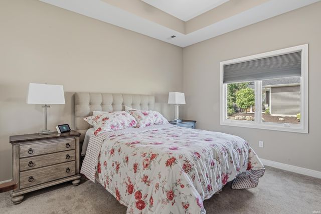 9807 Oak Trail Road, Fort Wayne, IN 46825