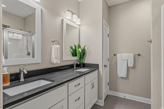 9807 Oak Trail Road, Fort Wayne, IN 46825