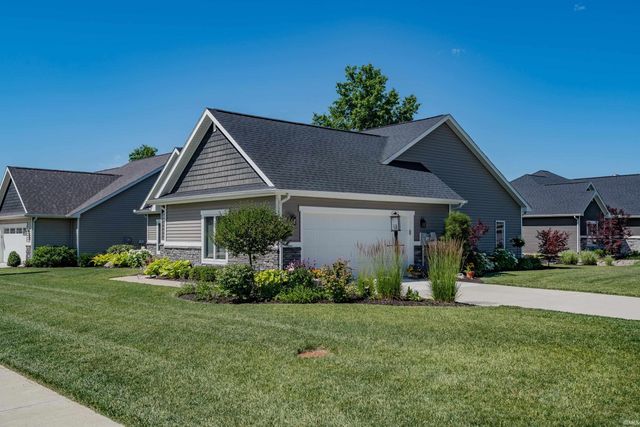 9807 Oak Trail Road, Fort Wayne, IN 46825