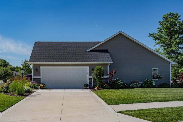 9807 Oak Trail Road, Fort Wayne, IN 46825