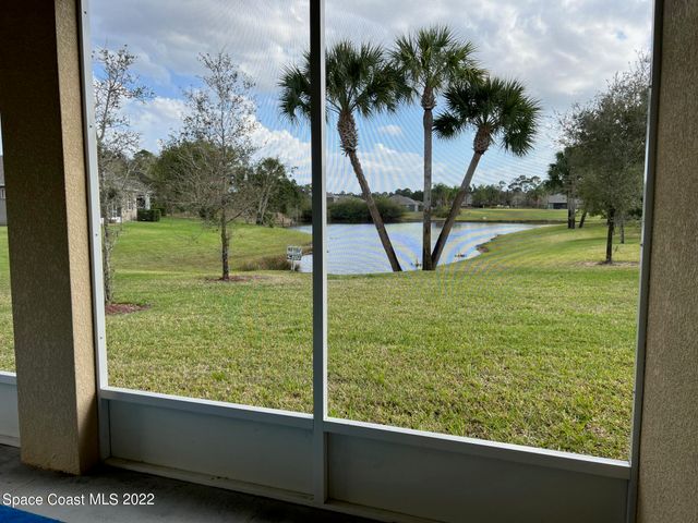728 Remington Green Drive SE, Palm Bay, FL 32909