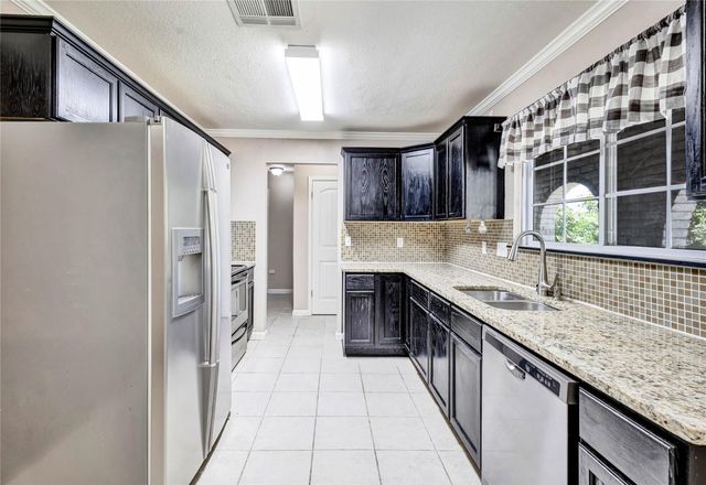 308 S Blue Ridge PKWY, Cedar Park, TX 78613