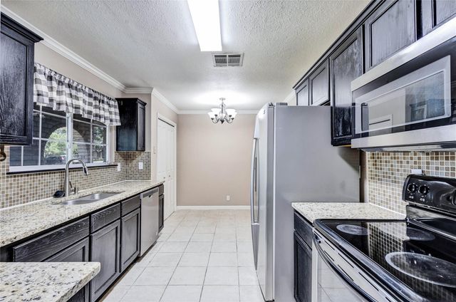 308 S Blue Ridge PKWY, Cedar Park, TX 78613