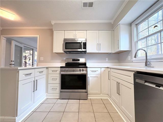 1505 Yorktown Drive, Lawrenceville, GA 30043