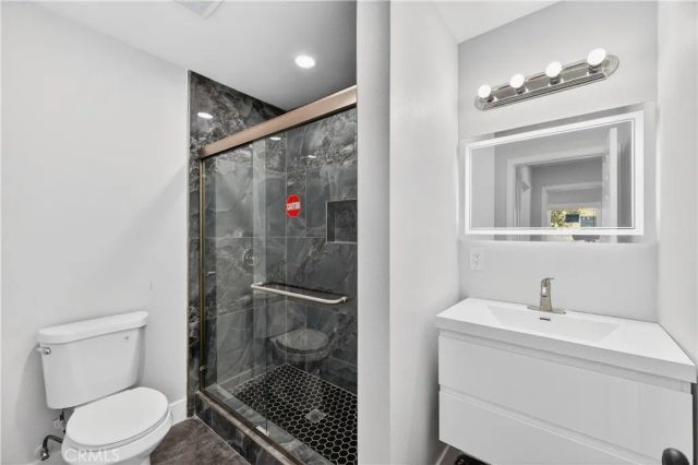 2120 Clark, Long Beach, CA 90815