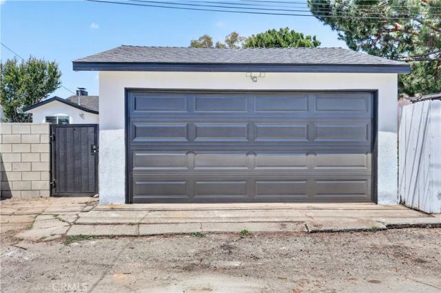 2120 Clark, Long Beach, CA 90815