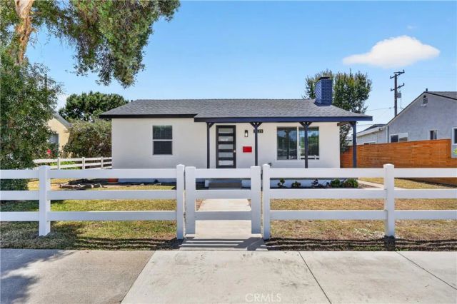 2120 Clark, Long Beach, CA 90815