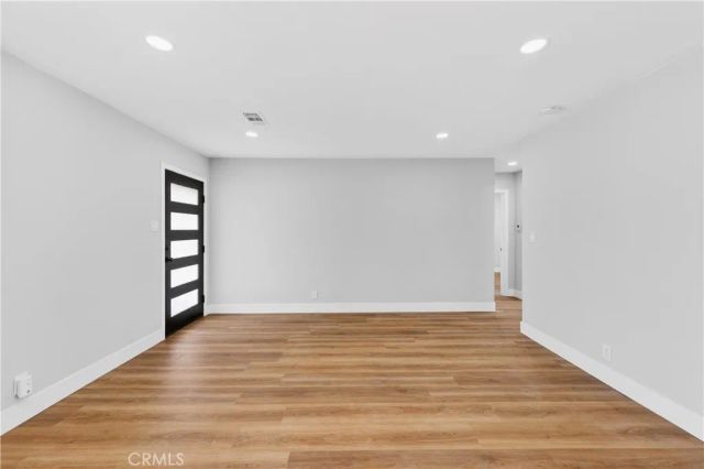 2120 Clark, Long Beach, CA 90815