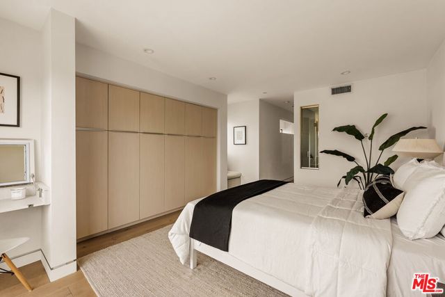 820 N Formosa Avenue, Los Angeles, CA 90046