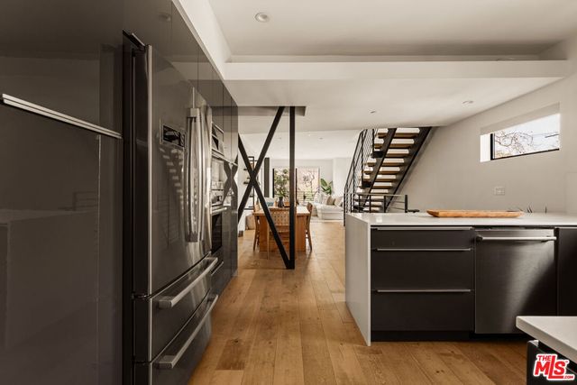 820 N Formosa Avenue, Los Angeles, CA 90046