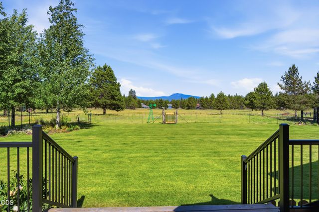 16250 South Drive, La Pine, OR 97739