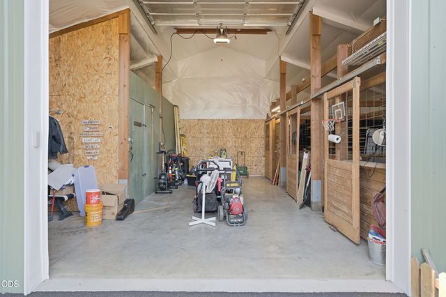 16250 South Drive, La Pine, OR 97739