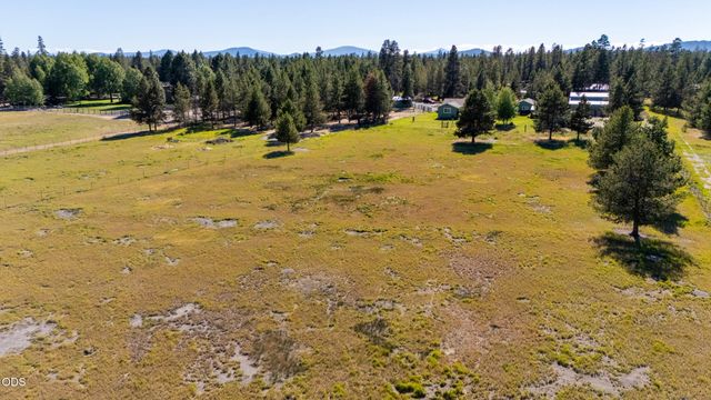 16250 South Drive, La Pine, OR 97739