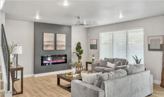 208 Emerald Rock, El Paso, TX 79928