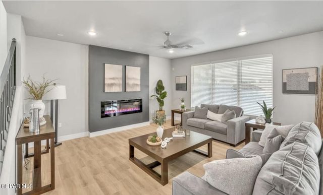 208 Emerald Rock, El Paso, TX 79928