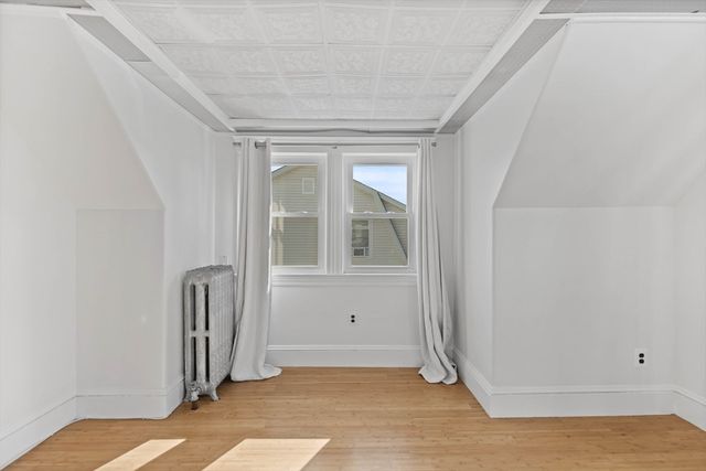 160 Marlboro St, Quincy, MA 02170