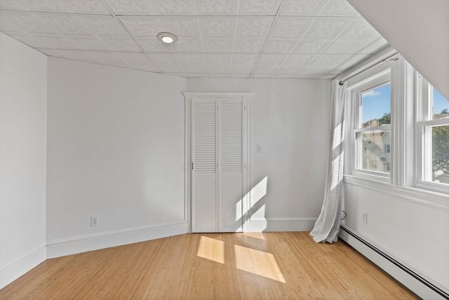 160 Marlboro St, Quincy, MA 02170