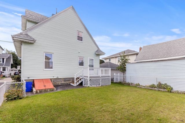 160 Marlboro St, Quincy, MA 02170