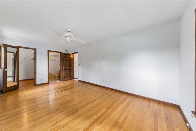 5641 Deerpath Lane, Downers Grove, IL 60516