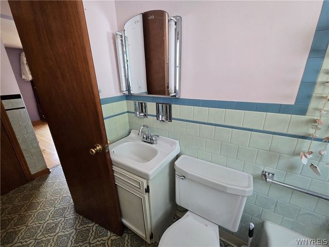 14 Boardman Road, Lackawanna, NY 14218