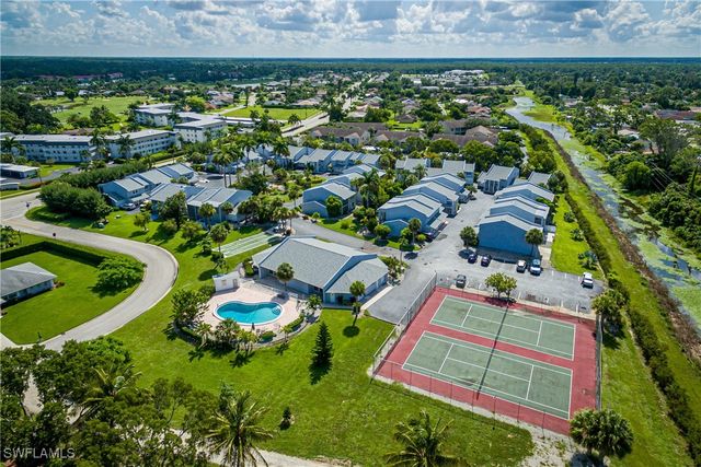 20 Watercolor WAY, Naples, FL 34113