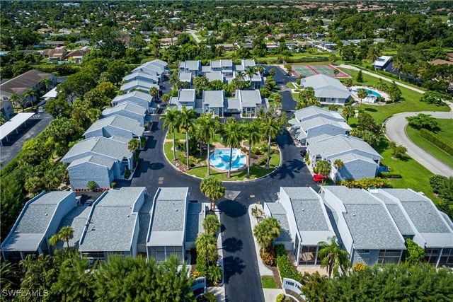 20 Watercolor WAY, Naples, FL 34113