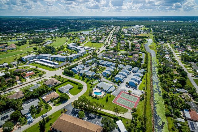 20 Watercolor WAY, Naples, FL 34113