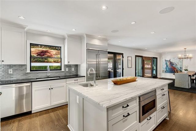 1100 Kingston Drive, Atlanta, GA 30342