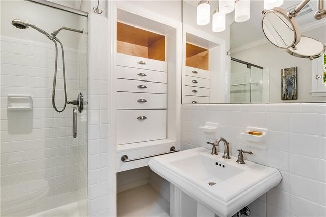 1100 Kingston Drive, Atlanta, GA 30342