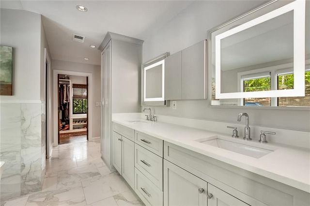 1100 Kingston Drive, Atlanta, GA 30342