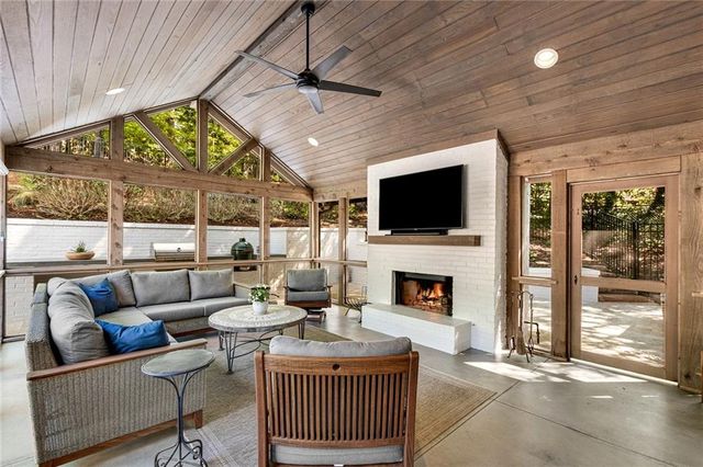 1100 Kingston Drive, Atlanta, GA 30342