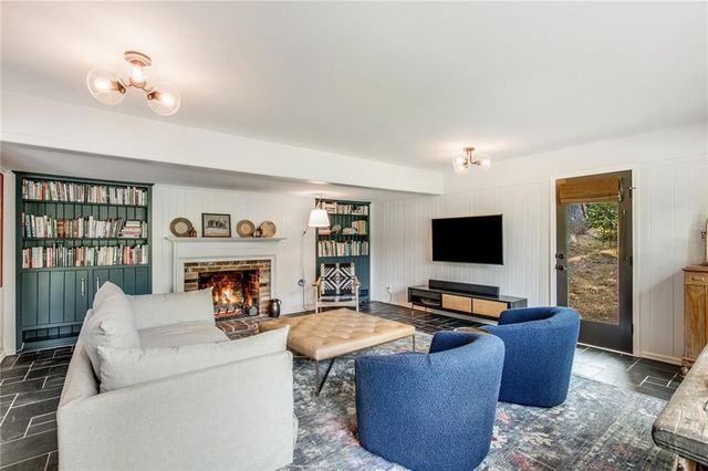 1100 Kingston Drive, Atlanta, GA 30342