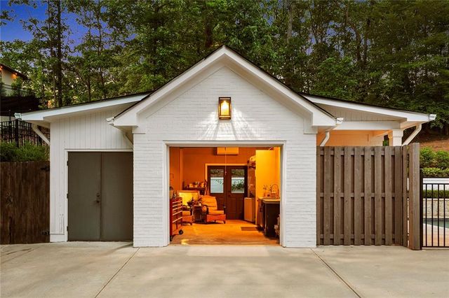 1100 Kingston Drive, Atlanta, GA 30342