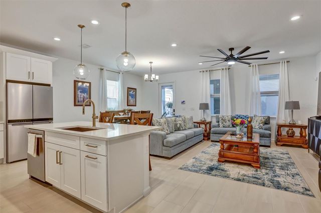 2440 CEDAR ROSE STREET, Apopka, FL 32712