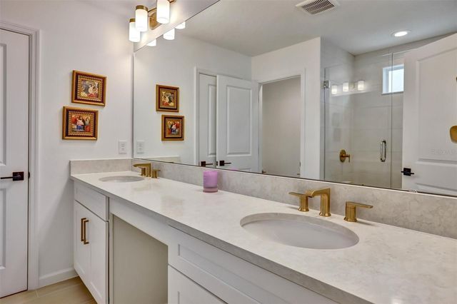 2440 CEDAR ROSE STREET, Apopka, FL 32712